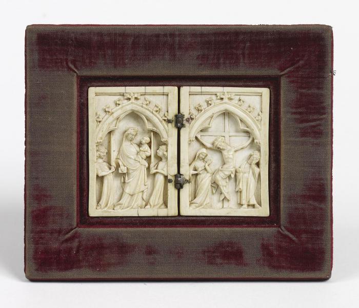 Diptych, 1 register, 1 arch across (plaquettes) (Front)