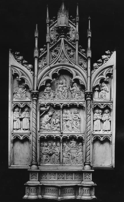 Triptych, 3 registers, with arches (tabernacle; colonnettes; frise d'arcatures) (Front (open))