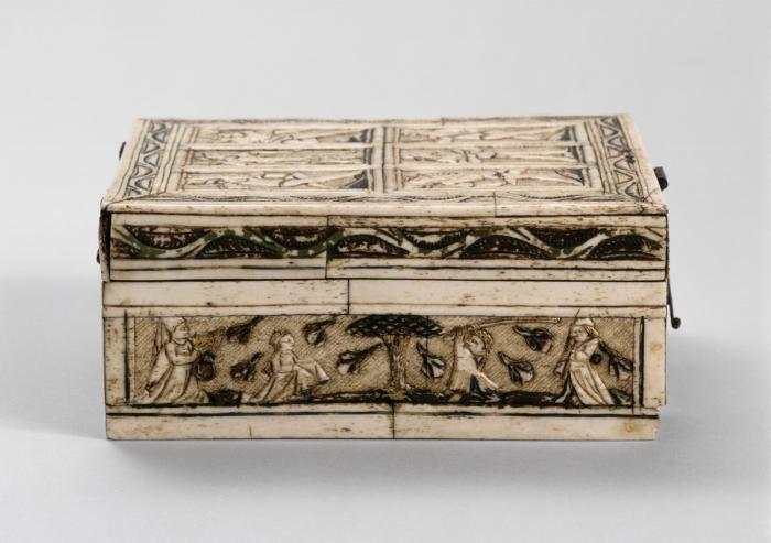 Box (boite) (End, left)