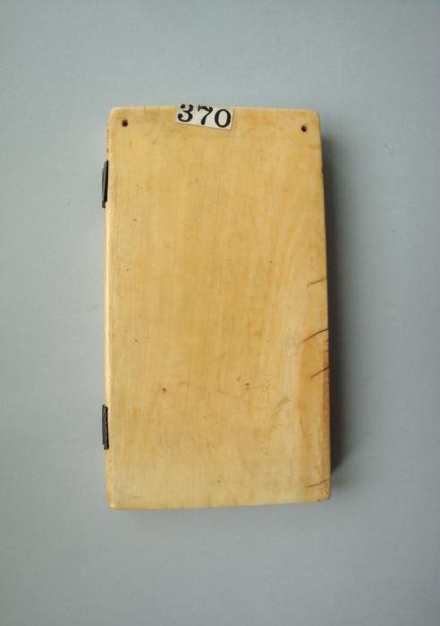 Diptych, 2 registers, 4 arches across (frise d'arcatures; colonnettes) (Left wing, back)