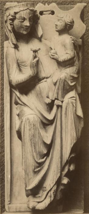 Relief (appliqué) (Front)