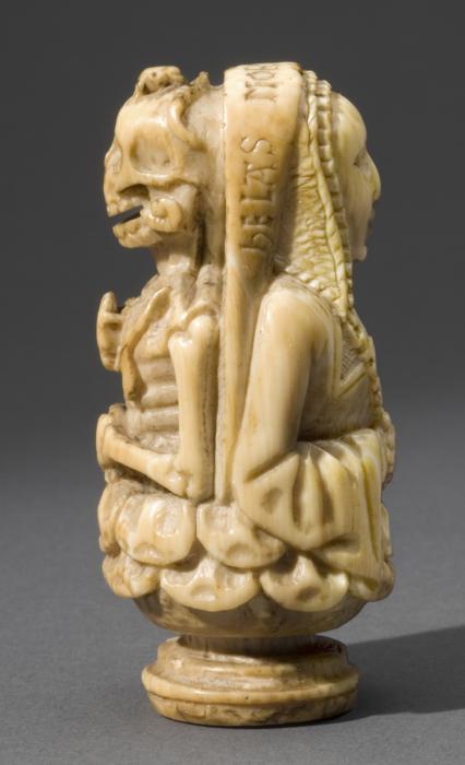 Rosary pendant, 2 faces (chapelet)