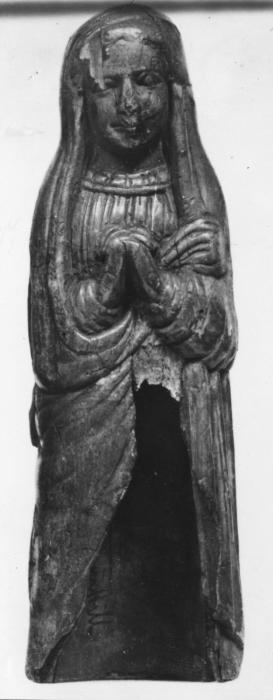 Statuette (Front)
