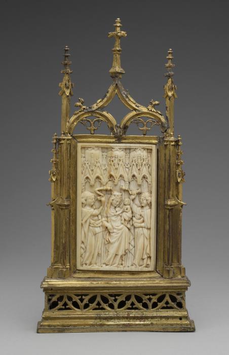 Panel or pax (?), 1 register, 3 paired arches across (frise d'arcatures) (Front)