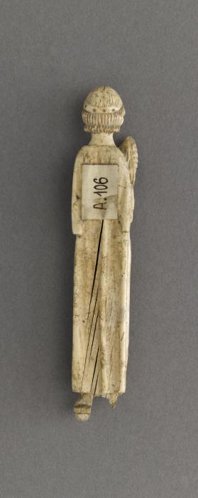 Hair parter (gravoir) or knife handle (manche de couteau) (Back)