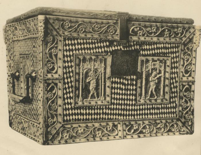 Casket with openwork panels (coffret; plaques ajourées) (Body, front)