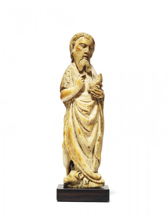 Statuette (Front)
