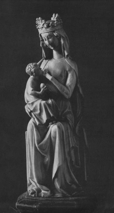 Statuette (Front)
