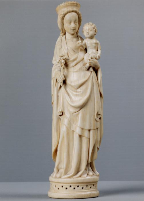 Statuette (Front)