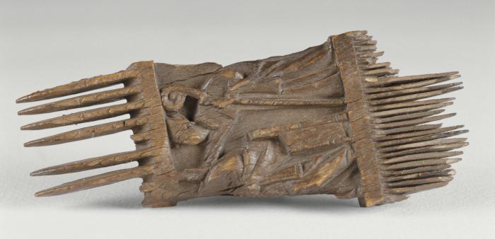 Comb (fragment; peigne double) (Side 1)