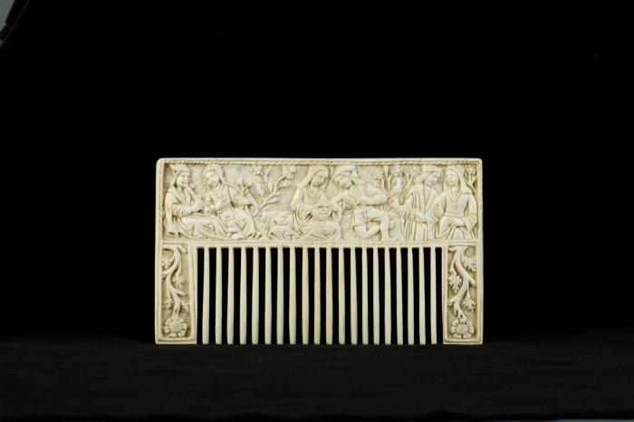 Comb (peigne simple) (Side 1)