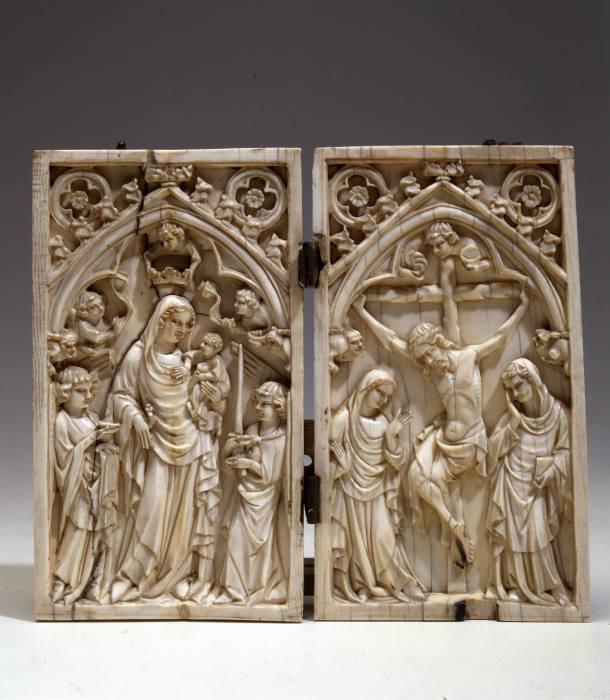 Diptych, 1 register, 1 arch across (plaquettes) (Front)