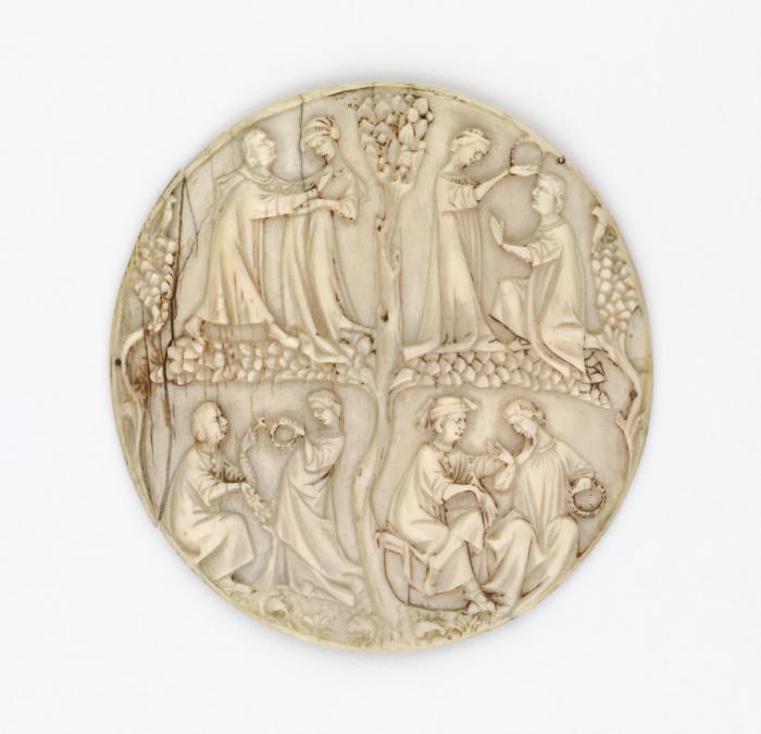 Medallion, lid of a box or mirror case (médaillon; valve de miroir) (Front)