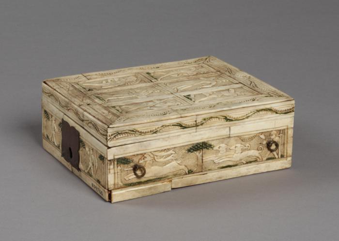 Box (boite) (End, right)