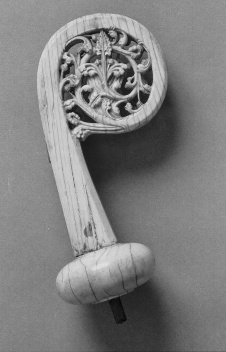 Head of crozier (crosse) (Side 2)