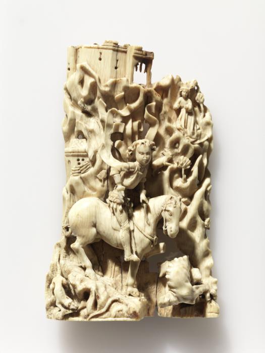 Relief (appliqué) (Front)