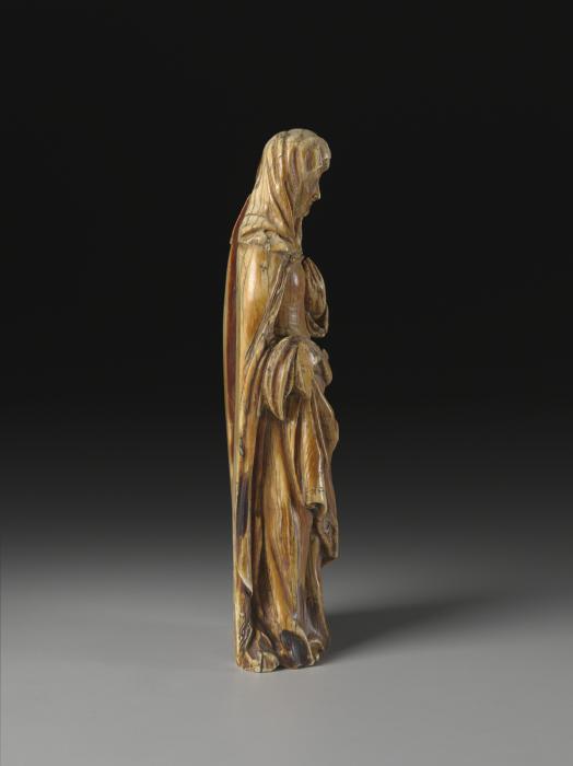 Statuette (Side)