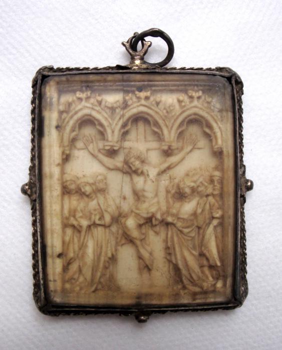 Wing, right (fragment of a diptych), 1 register, 3 arches across (plaquette, frise d'arcatures) (Front)