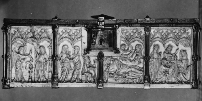 Casket, with arches and quatrefoils (coffret; frise d'arcatures; quatre-feuilles) (Body, front)