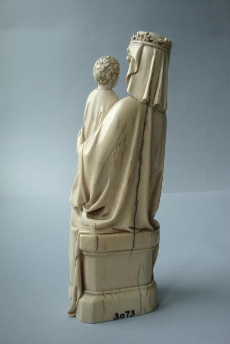 Statuette (Back)