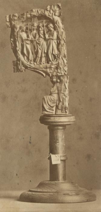 Head of crozier (crosse) (Side 1)
