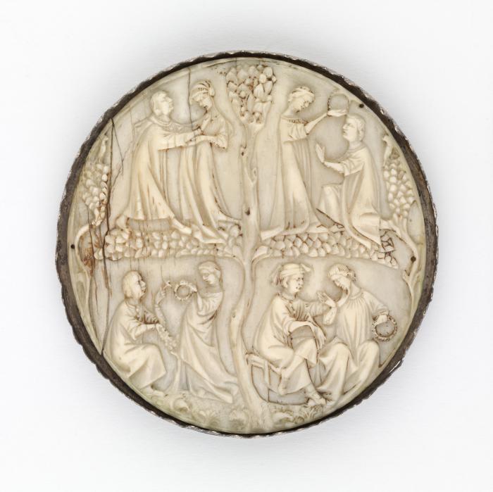 Medallion, lid of a box or mirror case (médaillon; valve de miroir) (Front)