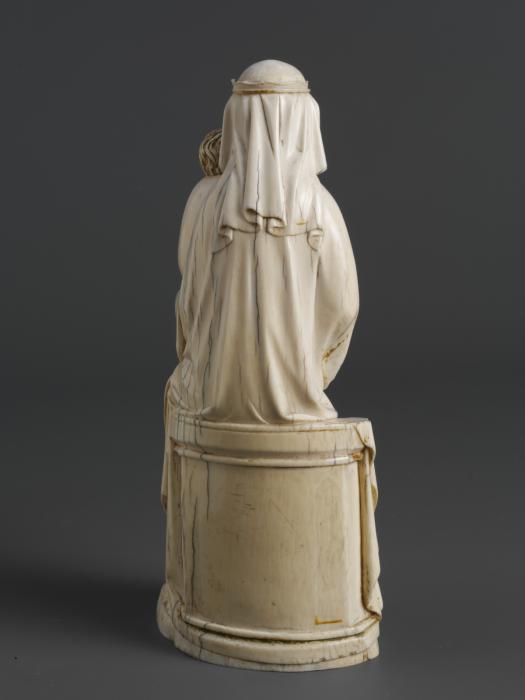 Statuette (Back)