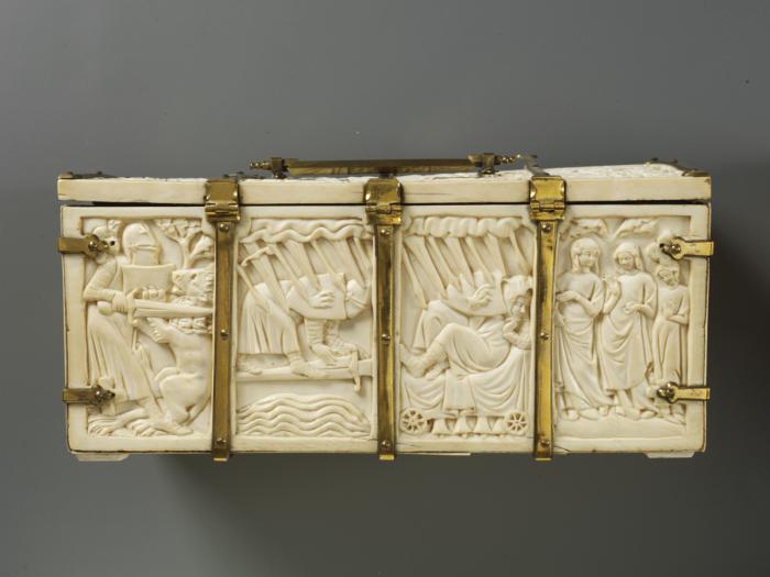 Casket (coffret) (Body, back)