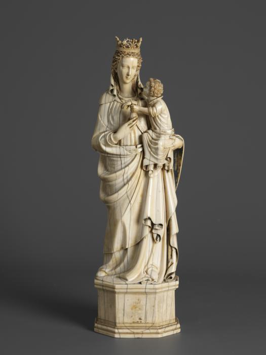Statuette (Front)