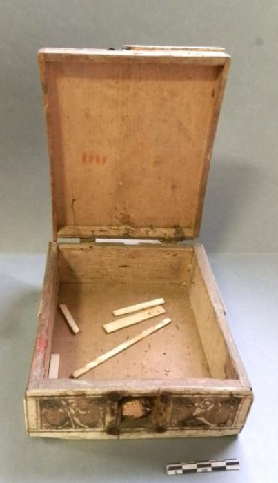 Box (boite) (Interior)