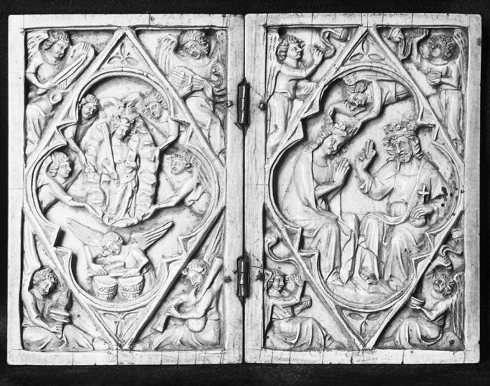 Diptych, 1 register, with quatrefoil enclosed in a diamond (plaquettes; quatre-feuilles) (Front)