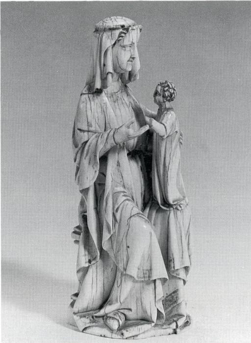 Statuette (Side)