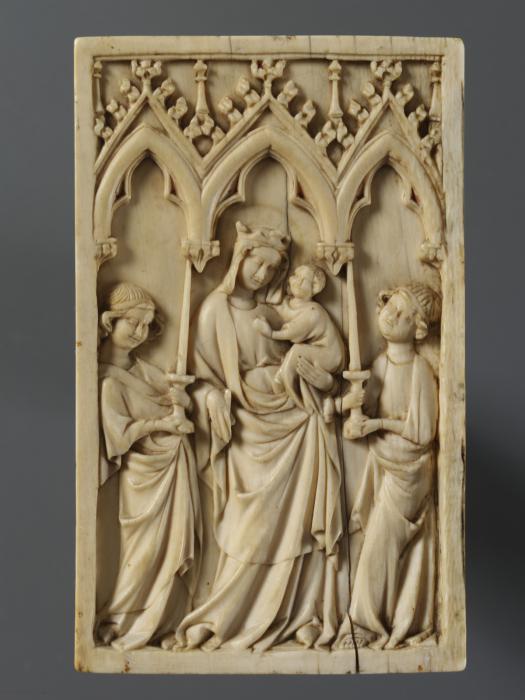 Panel (from a devotional booklet or a set of writing tablets), 1 register, 3 arches across (tablette à écrire; plaquette; frise d'arcatures) (Front)