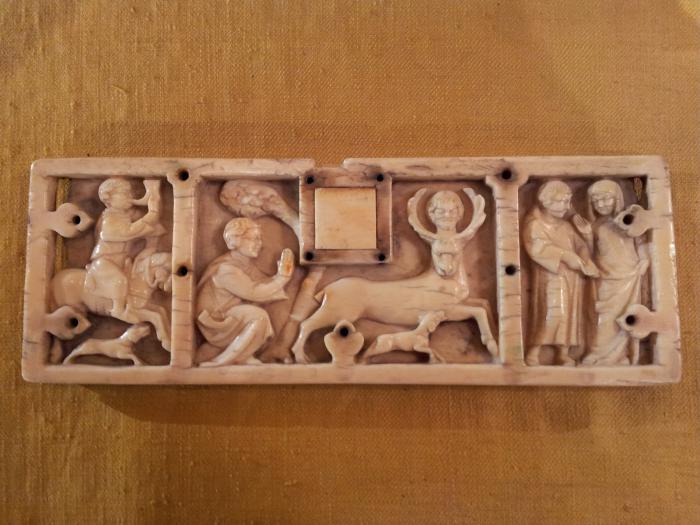 Front panel (fragment of casket), 1 register (coffret) (Front)