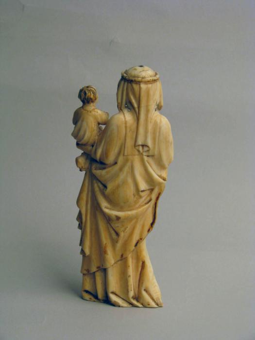 Statuette (Back)
