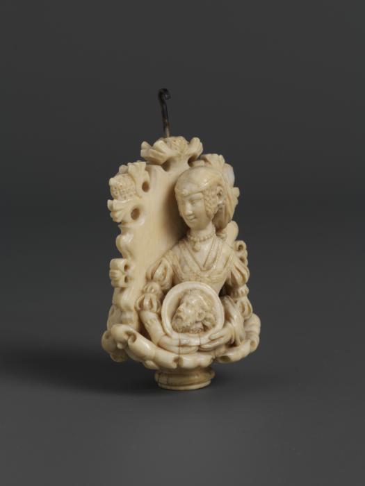 Rosary bead, 2 faces (chapelet) (Side 1)