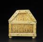 Box with pitched lid (End, left)