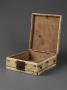 Box (boite) (Front, open)