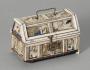 Box with pitched lid (boîte) (Front)