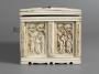 Casket, with ogee arches (coffret) (End, right)
