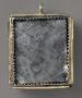 Diptych-shaped openwork pendant (pendentif; ajouré) (Back, closed)