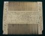 Comb (peigne double) (Side 1)
